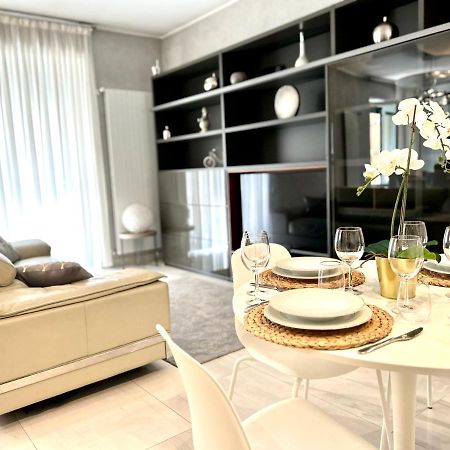 Sismondi New Apt มิลาน ภายนอก รูปภาพ